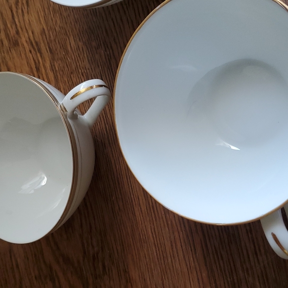 Set of 4 Translucent Porcelain Royalton China Tea Cups - Picture 6 of 8